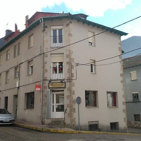 Alojamientos Turisticos Vut-Le-043 Villablino Eksteriør billede